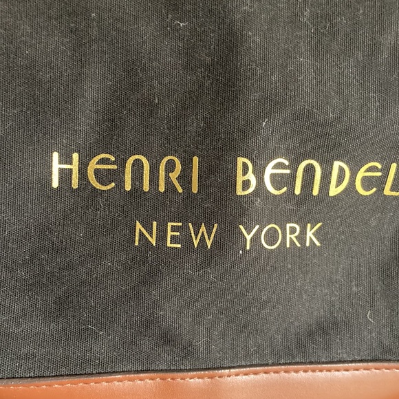 Henri Bendel New York Drawstring Bucket Backpack - Picture 12 of 13